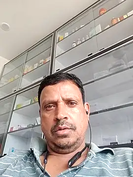 Snapshot of Raj1043 chatting on 4, 8, 2026 Raj1043 online show from 4, 8, 2026