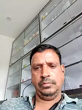 Snapshot of Raj1043 chatting on 6, 8, 2026 Raj1043 online show from 6, 8, 2026