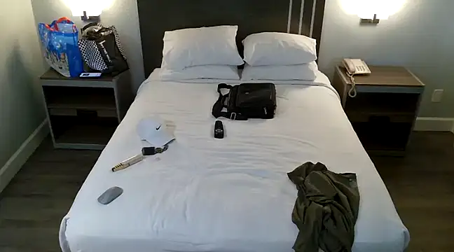 Snapshot of EatMyCake831 chatting on 9, 1, 2025 EatMyCake831 online show from 9, 1, 2025