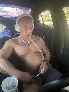 Snapshot of EatMyCake831 chatting on 28, 1, 2025 EatMyCake831 online show from 28, 1, 2025