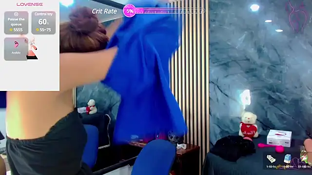 Isalombardi online show from 13, 3, 2025