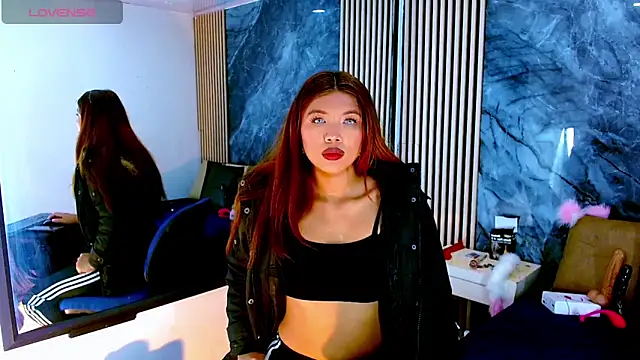 Isalombardi online show from 25, 9, 2025