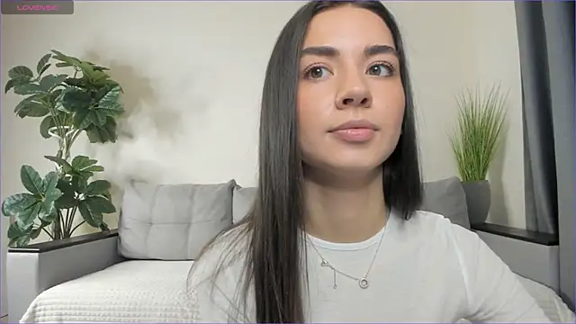 NicoleLuv online show from 23, 1, 2025