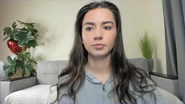 NicoleLuv online show from 6, 3, 2025