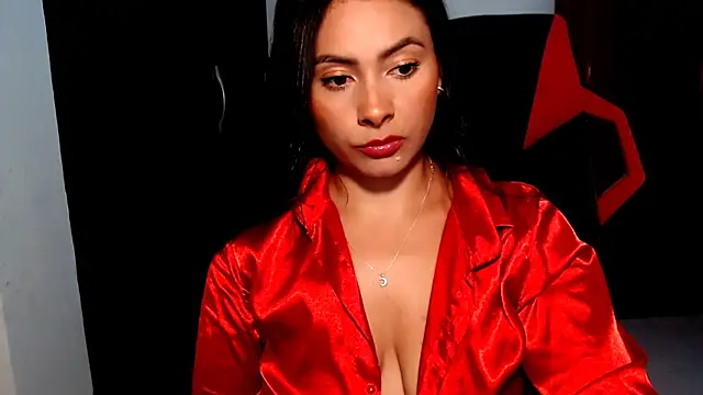 Snapshot of meghan2 chatting on 4, 4, 2026 meghan2 online show from 4, 4, 2026