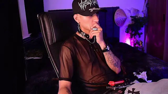 Snapshot of DemonKush-- chatting on 24, 6, 2026 DemonKush-- online show from 24, 6, 2026