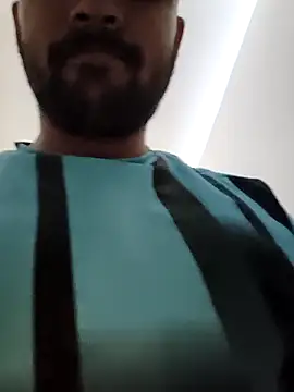 yourboy2000   online show from 10, 10, 2025