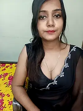 Snapshot of Miss-Riyasingh chatting on 2, 10, 2025 Miss-Riyasingh online show from 2, 10, 2025