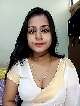 Snapshot of Miss-Riyasingh chatting on 1, 2, 2026 Miss-Riyasingh online show from 1, 2, 2026