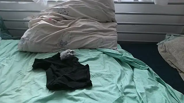 krissraw online show from 10, 1, 2025