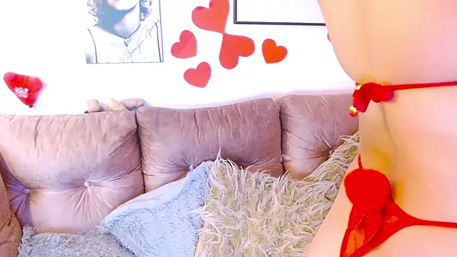 Snapshot of hinataleecs chatting on 28, 2, 2025 hinataleecs online show from 28, 2, 2025