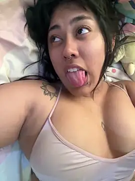 Snapshot of pawmistry chatting on 6, 2, 2026 pawmistry online show from 6, 2, 2026