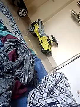 Snapshot of Mmm992170 chatting on 4, 2, 2025 Mmm992170 online show from 4, 2, 2025