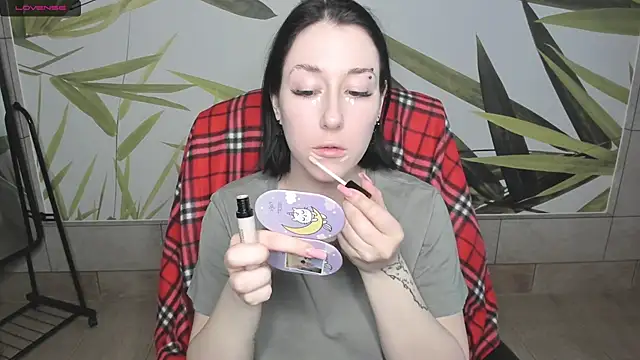 adell berry online show from 28, 2, 2025