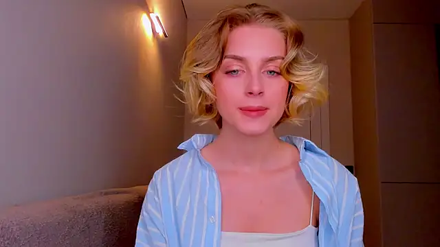 pretty girlnextdoor online show from 9, 3, 2025