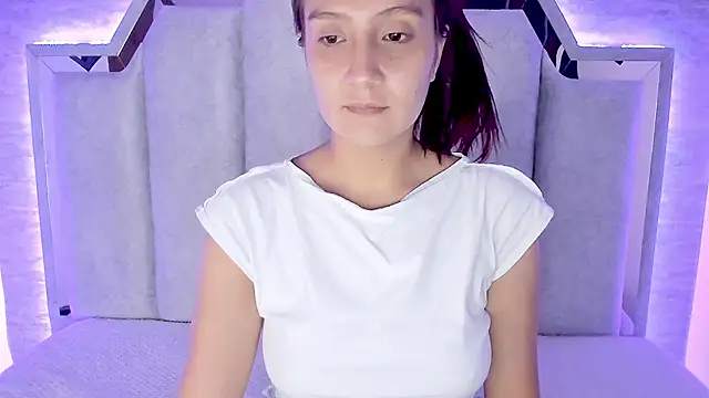  alaia collway  online show from 14, 2, 2025