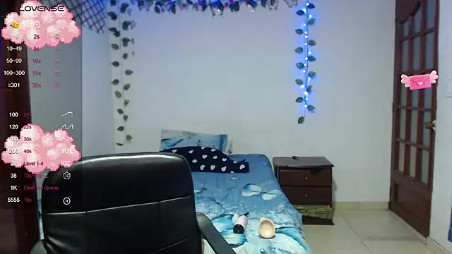 Snapshot of kathina_t chatting on 23, 10, 2025 kathina t online show from 23, 10, 2025