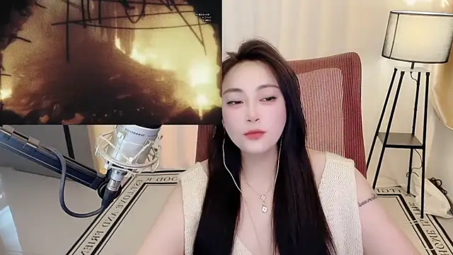Snapshot of Daisy-77 chatting on 26, 6, 2026 Daisy-77 online show from 26, 6, 2026