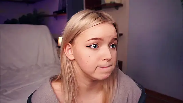 ZaraCreedon online show from 12, 1, 2025