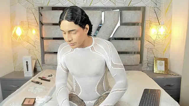 Alison Chan  online show from 23, 3, 2026