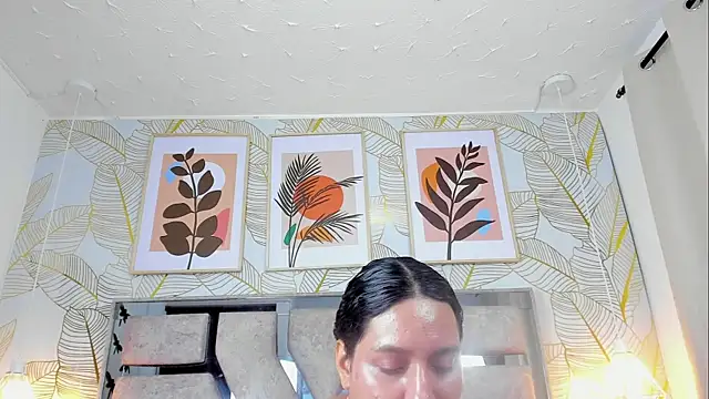 Alison Chan  online show from 22, 7, 2026
