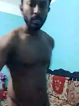 Snapshot of HunkyAriyan chatting on 2, 2, 2025 HunkyAriyan online show from 2, 2, 2025