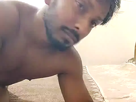HunkyAriyan online show from 22, 7, 2026