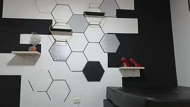 alondrabigtits online show from 24, 9, 2025