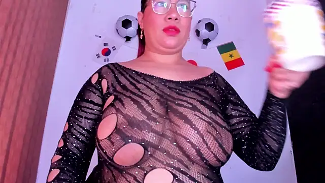 alondrabigtits online show from 11, 7, 2026