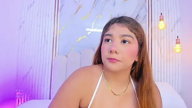tifanyhills  online show from 7, 5, 2026