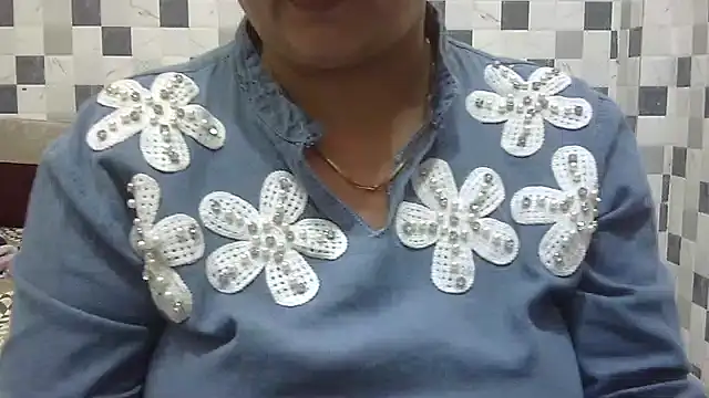 Snapshot of bhabhi_jaan11 chatting on 10, 2, 2026 bhabhi jaan11 online show from 10, 2, 2026