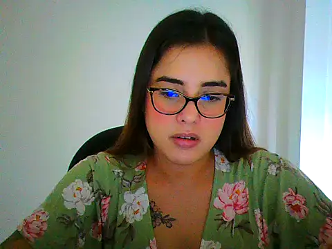 maliamiller online show from 22, 4, 2026