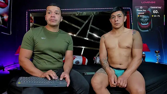 Snapshot of AndyandFran chatting on 20, 12, 2025 AndyandFran online show from 20, 12, 2025