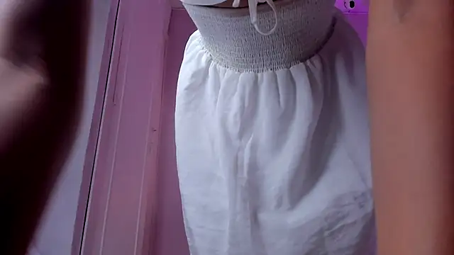 Snapshot of _bianca_18 chatting on 26, 2, 2025 bianca 18 online show from 26, 2, 2025