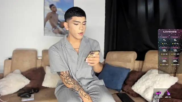 Snapshot of babydragun chatting on 7, 10, 2025 babydragun online show from 7, 10, 2025