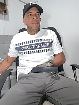 latinmartin73 online show from 4, 5, 2026