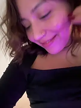 Snapshot of kittyfresita chatting on 2, 2, 2025 kittyfresita online show from 2, 2, 2025