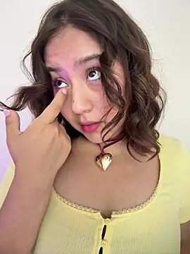 Snapshot of kittyfresita chatting on 13, 2, 2025 kittyfresita online show from 13, 2, 2025