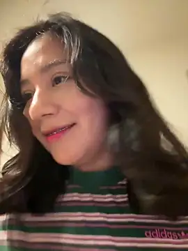 Snapshot of kittyfresita chatting on 17, 10, 2025 kittyfresita online show from 17, 10, 2025