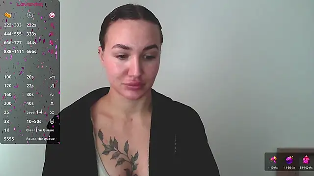 Stasia Queen online show from 10, 12, 2024