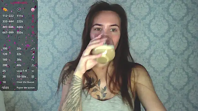 Stasia Queen online show from 16, 1, 2025