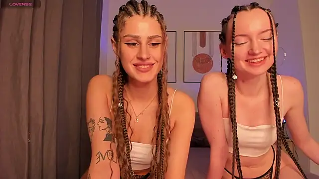 charmerss online show from 2, 5, 2026