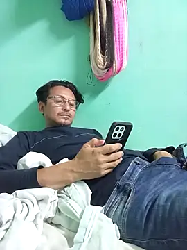 Andresguz35 online show from 2, 2, 2026