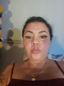 Snapshot of zandra_milf_ chatting on 5, 8, 2026 zandra milf online show from 5, 8, 2026
