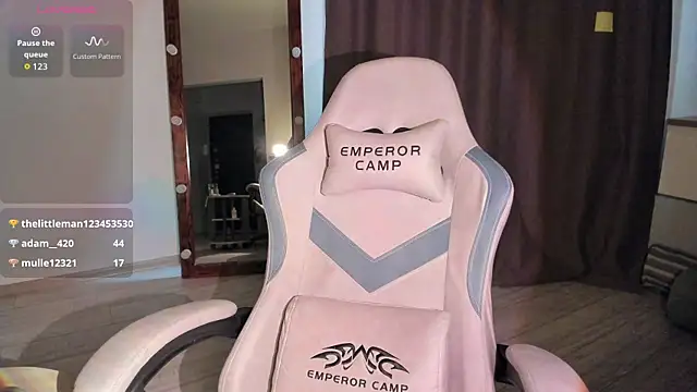 Lana Younes online show from 23, 11, 2025