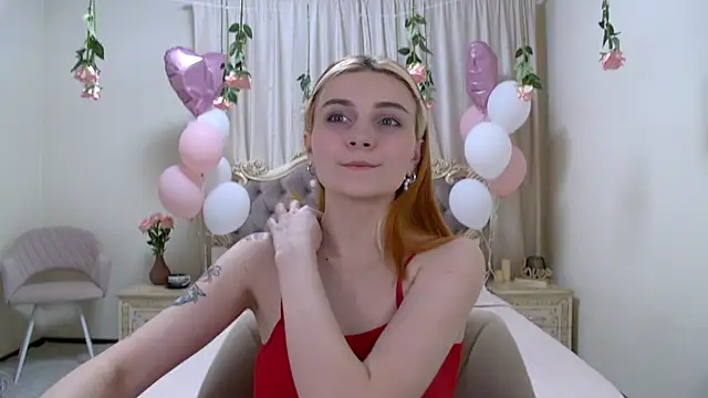 KellyStone online show from 4, 3, 2025