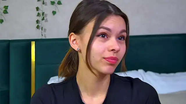 PollyLanders online show from 20, 2, 2025