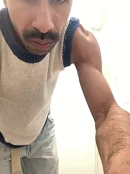 Lucascacaca online show from 16, 12, 2024