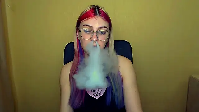 Luna Lush  online show from 14, 3, 2025