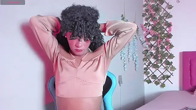 Snapshot of alexaa_cutee chatting on 10, 1, 2025 alexaa cutee online show from 10, 1, 2025